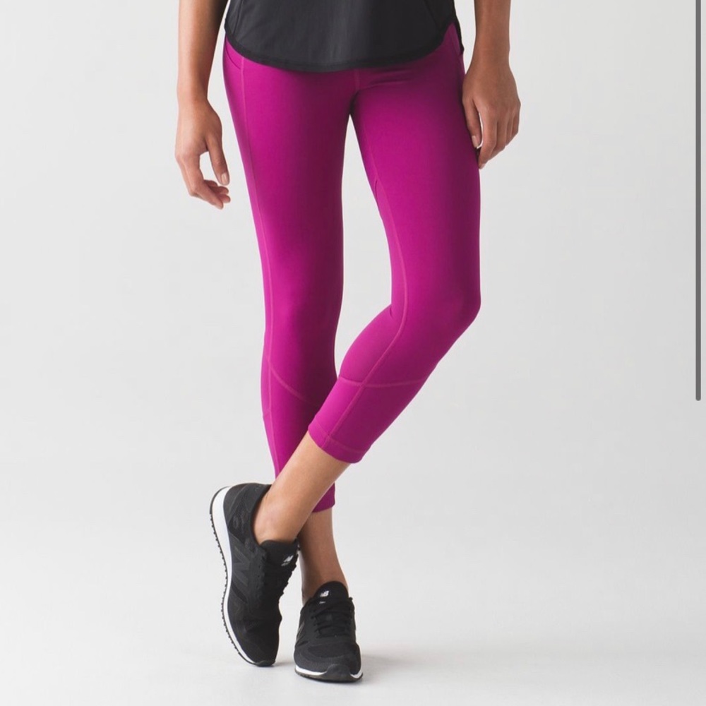 Lululemon pace rival crop